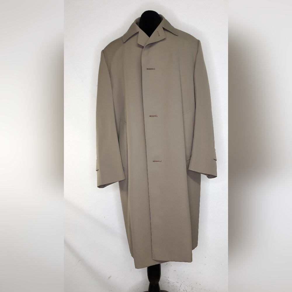 Aquascutum of London